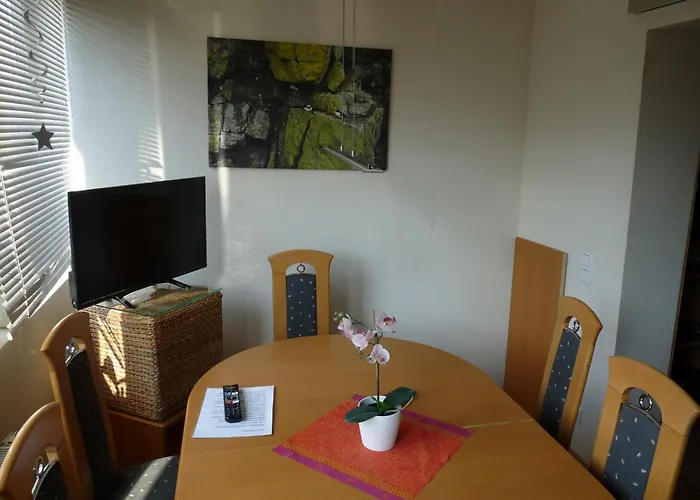 Romantisch Wohnen In Der Altstadt Von דירה לינץ אם ריין