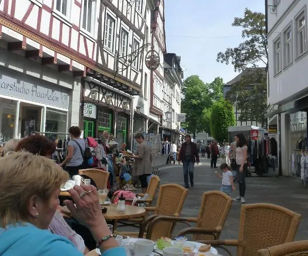 Romantisch Wohnen In Der Altstadt Von דירה
